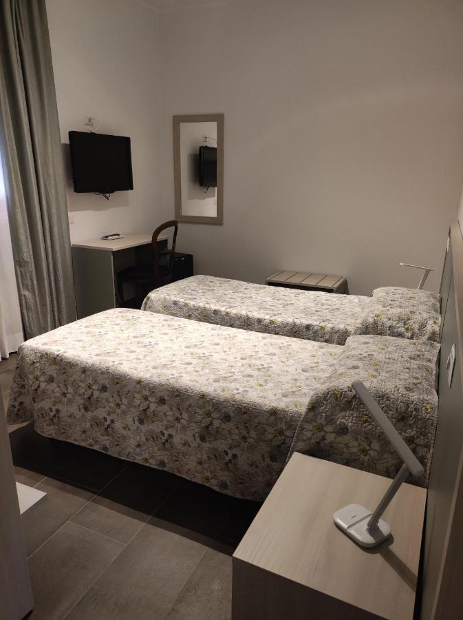 Belvedere Rooms Guest House Рим Екстер'єр фото